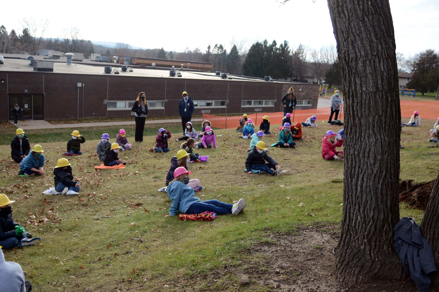 Baraboo school breaks ground on outdoor learning space